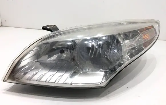 Renault Megane III Headlight/headlamp 260600017R