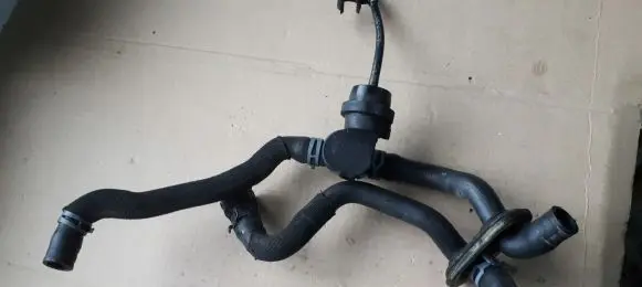 Audi A4 S4 B8 8K Engine coolant pipe/hose 8K1819350AQ