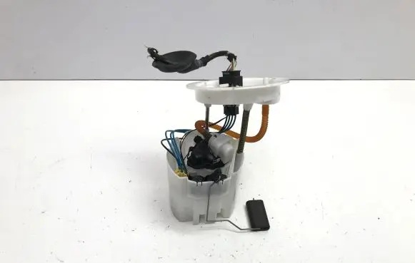 BMW 2 F44 In-tank fuel pump 7300472
