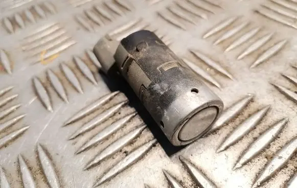 BMW 5 E60 E61 Parking PDC sensor 6989082