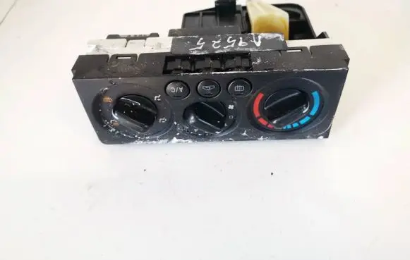 Subaru Legacy Climate control unit 72311ae050 2n44032700
