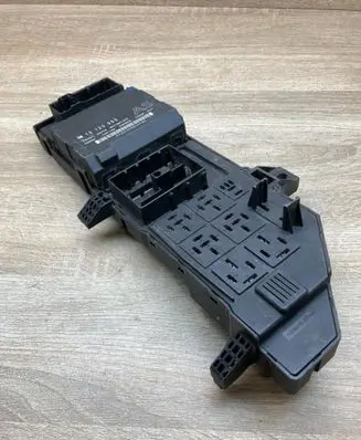 Opel Signum Fuse module 13120953 355476 24443147
