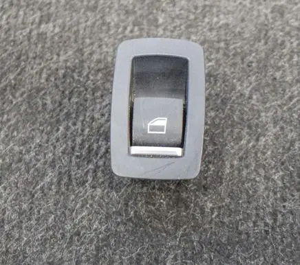 BMW X4 F26 Electric window control switch 9361936