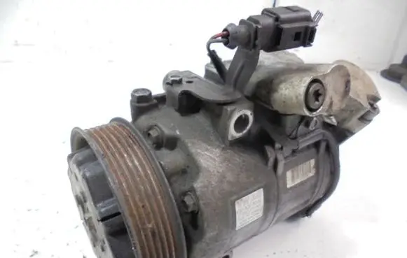 Skoda Fabia Mk1 (6Y) Air conditioning (A/C) compressor (pump) 6Q0820803G