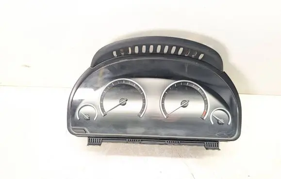 BMW X3 F25 Speedometer (instrument cluster) 9363243