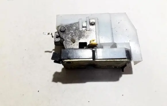 Renault Megane I Rear door lock