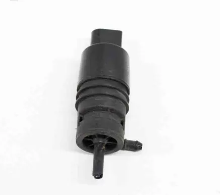 Mercedes-Benz E W212 Windscreen/windshield washer pump 3028232 A2218690121