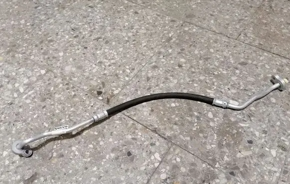 Volvo S90, V90 Air conditioning (A/C) pipe/hose 32226282