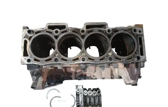 Ford Mondeo MK V Engine block DW10F
