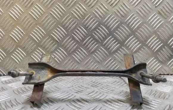 Battery bracket