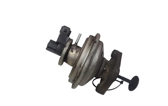 BMW 1 E81 E87 EGR valve 7801942