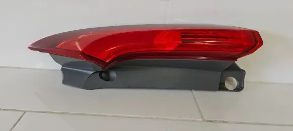 Honda CR-V Tail light part E11R1D02