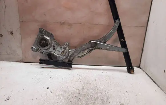 Volkswagen PASSAT B4 Front door manual window regulator 3A0837401B