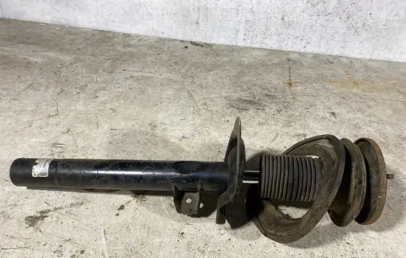 BMW 7 E38 Front shock absorber/damper