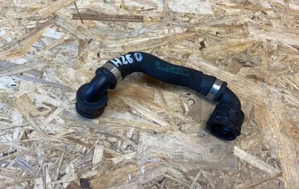 BMW 7 G11 G12 Engine coolant pipe/hose 8602613