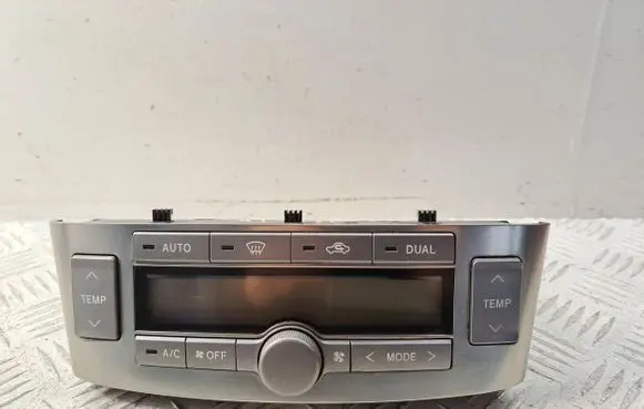Toyota Avensis T250 Climate control unit 5590005271 MB1465706740
