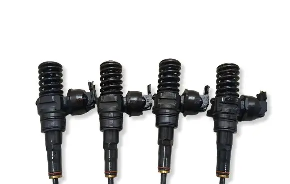Volkswagen Caddy Fuel injectors set 0414720215