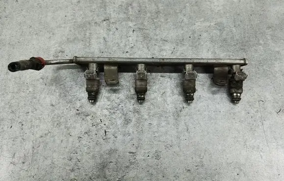 Mitsubishi Colt Fuel main line pipe