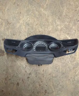 Citroen C5 Speedometer (instrument cluster) 9666326880