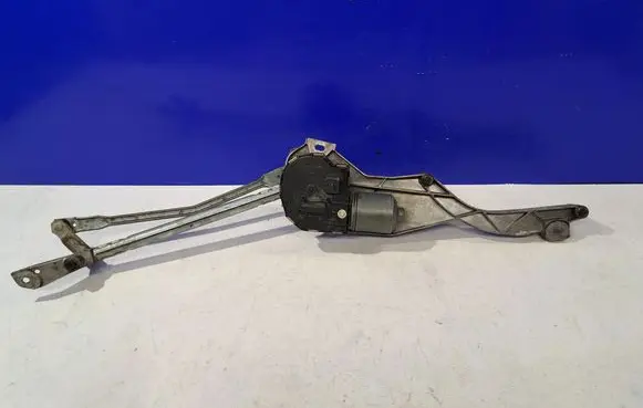 Front wiper linkage and motor