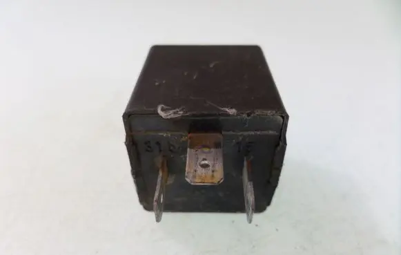 Opel Frontera A Other relay 3SB00443803 90240664