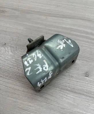 Peugeot 307 Tailgate/trunk/boot hinge