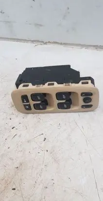 Volvo V70 Electric window control switch 09193383