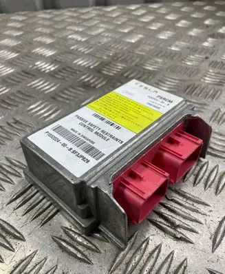 Tesla Model S Airbag control unit/module 103222400B P1032224 28524608