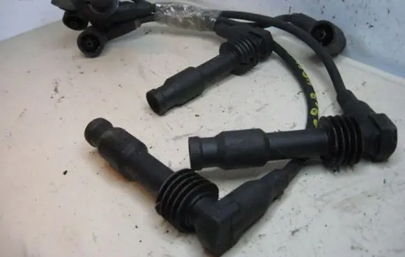 Opel Vectra B Plug wire 