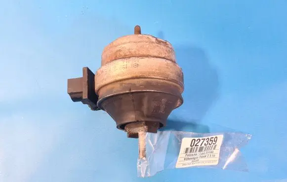 Volkswagen PASSAT B5.5 Engine mount vacuum valve 4b0199379e