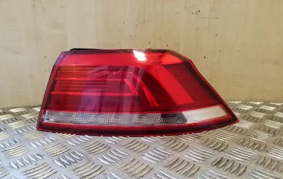 Volkswagen PASSAT B8 Rear/tail lights 3G5945312 3G5945096A