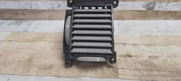 Hyundai Grandeur Dash center air vent grill 974103L000