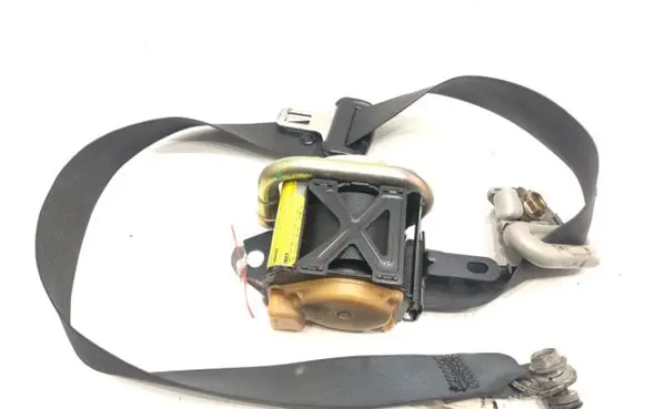 Mitsubishi Outlander Front seatbelt
