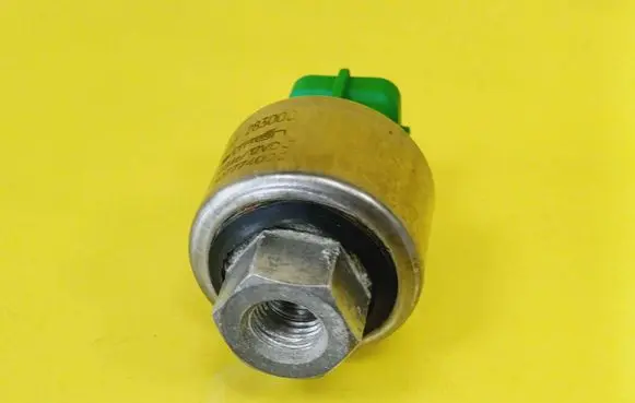 Fiat Punto (176) Air conditioning (A/C) pressure sensor 507774000 283000