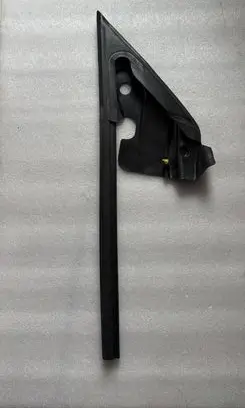 Tesla Model Y Rubber seal front door window/glass 150006700B 1500067