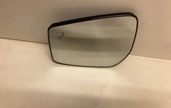 Nissan Note (E12) Wing mirror glass 