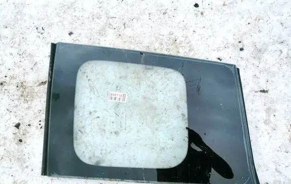 Mazda 5 Rear side window as2