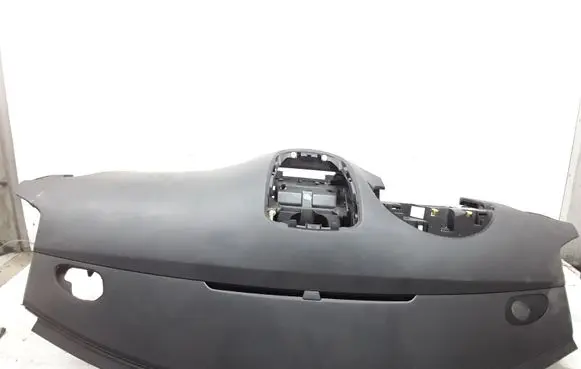 Peugeot 207 Dashboard FR50086577
