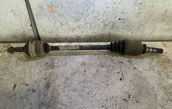 Subaru Outback Front driveshaft