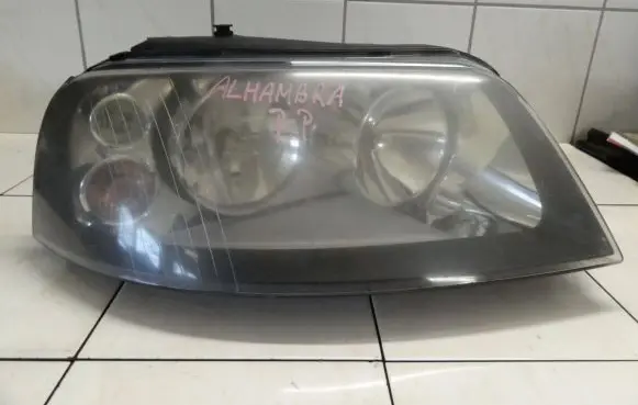 Seat Alhambra (Mk1) Headlight/headlamp 7M7941016H