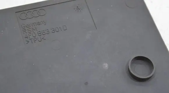 Audi A6 S6 C6 4F Glove box pad 4F0863301D