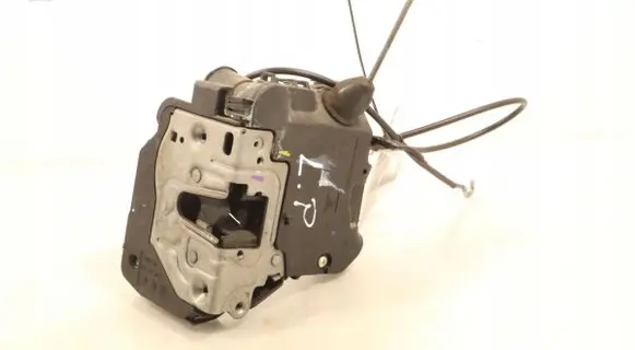 Mercedes-Benz CLK A208 C208 Front door lock Z313