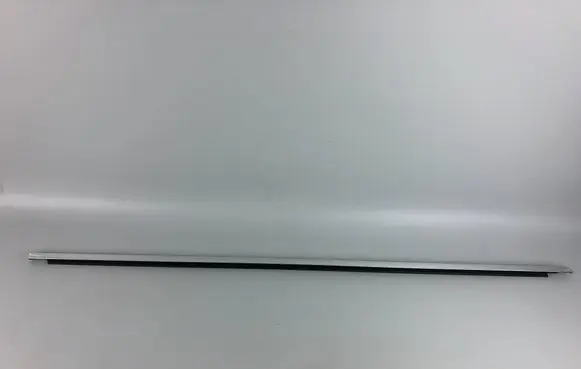 Volkswagen Tiguan Front door glass trim molding 5NA837476D