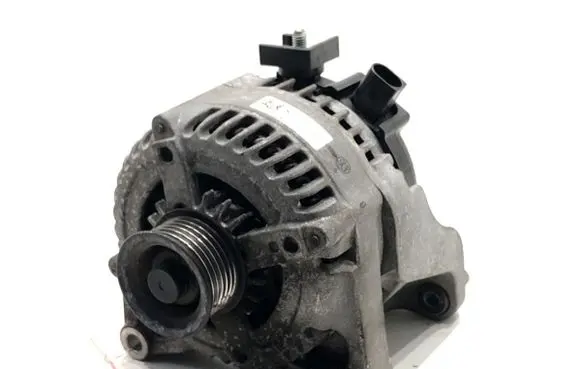 BMW 3 F30 F35 F31 Generator/alternator 7640131