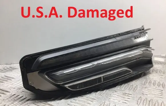 BMW 8 G15 Tailgate rear/tail lights 63217445780 7445780 H8744578012