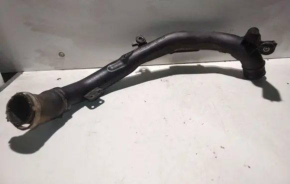 Volkswagen Caddy Air intake hose/pipe