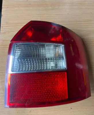 Audi A4 S4 B6 8E 8H Rear/tail lights 8E9945096