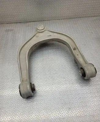 BMW X5 G05 Front upper control arm/wishbone 6883116