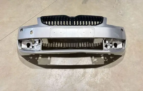 Skoda Octavia Mk3 (5E) Front bumper 5E0807221
