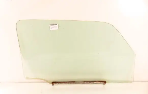 Suzuki Jimny Front door window/glass (coupe) 